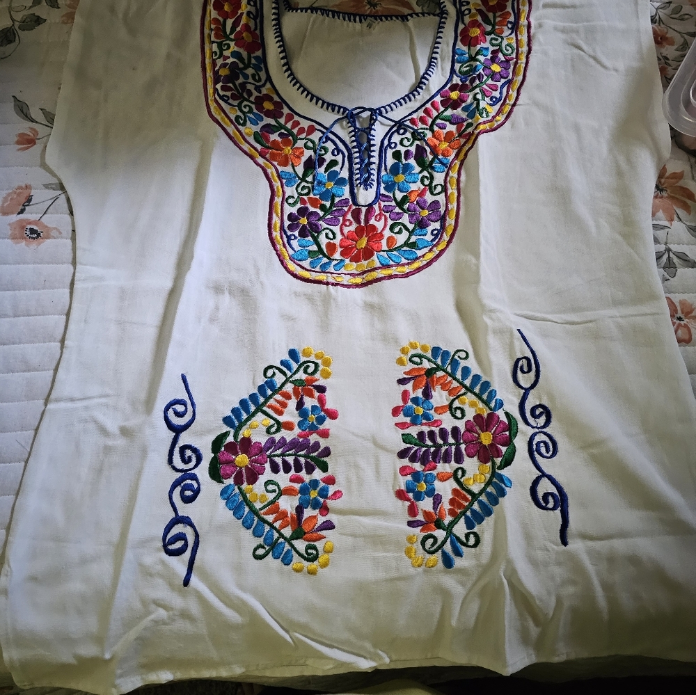 Colorful top